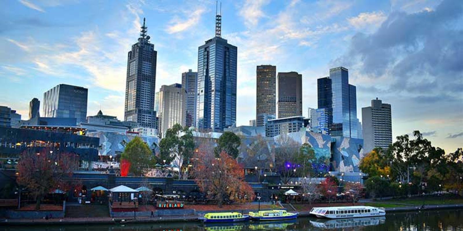 Melbourne Skyline 750x375